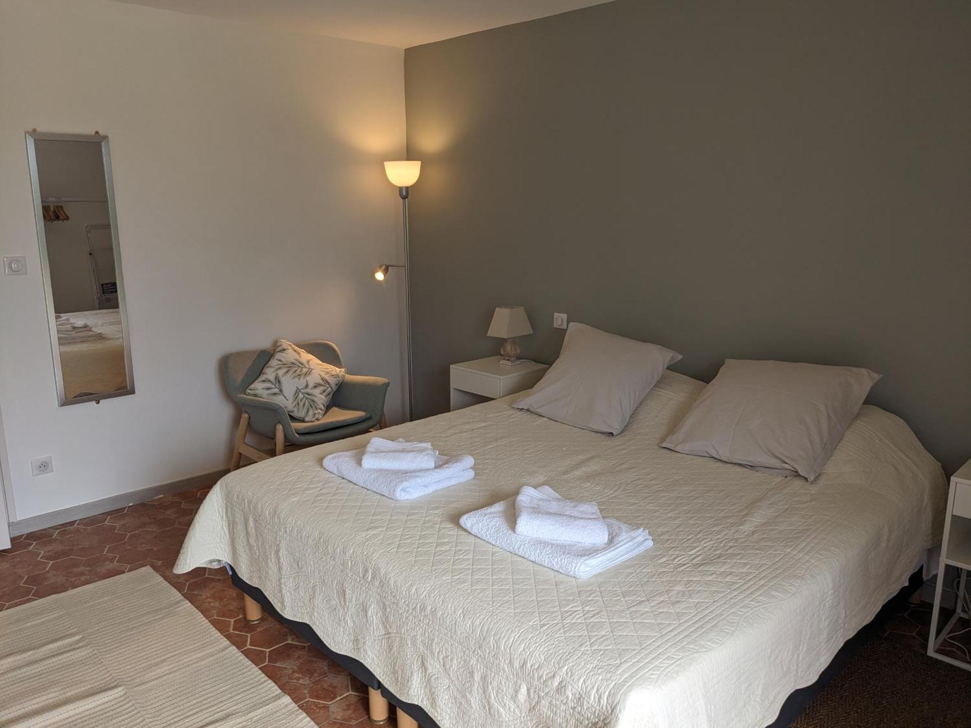 Bed and Breakfast Domaine De Fleurie Tursac Exterior foto